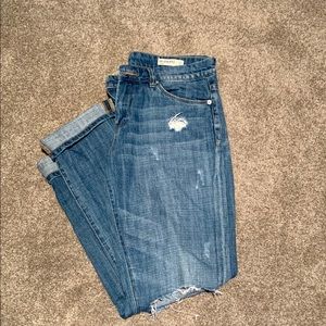 Blank NYC Tomboy lightwash distressed jeans